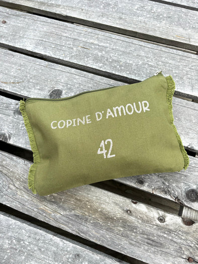 Pochette kaki copine d’amour