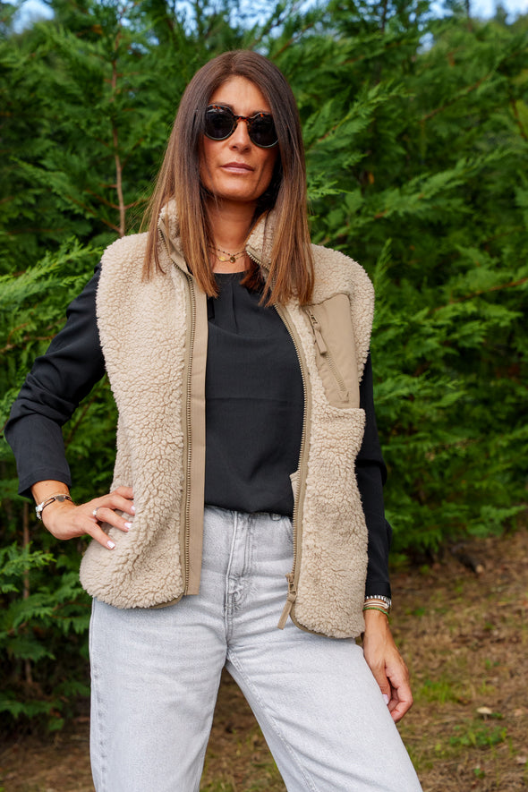 veste mixte sherpa sans manche sable