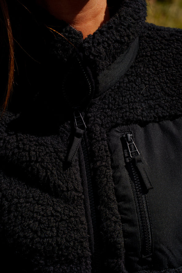 Veste mixte sans manche sherpa noir