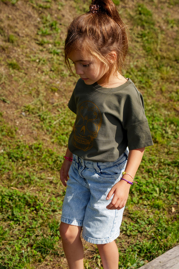 Tee-shirt kaki tête de mort enfant
